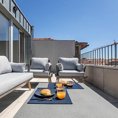 Luminous Premium Loft W/Ac & Terrace By Lovelystay Porto Exterior photo